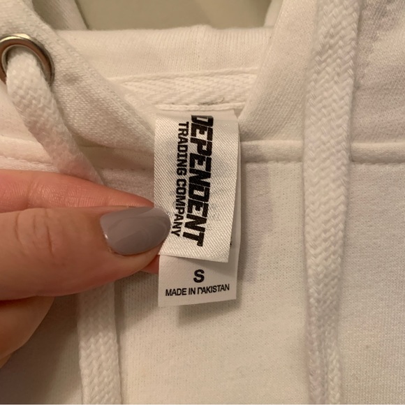 Always Sunny in Philadelphia Podcast Sweatshirt - Picture 2 of 3